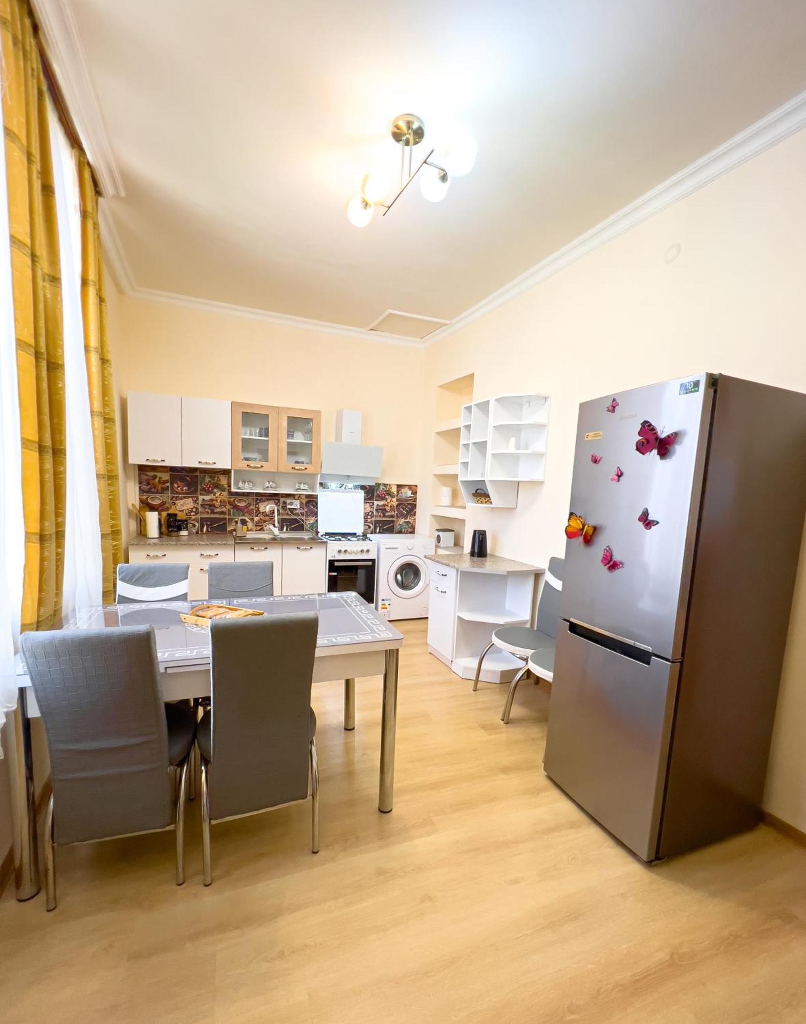 Apartment Deme Кутаиси Экстерьер фото